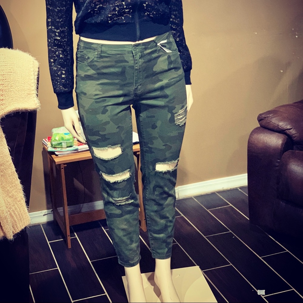 Army Brat distressed Pants
